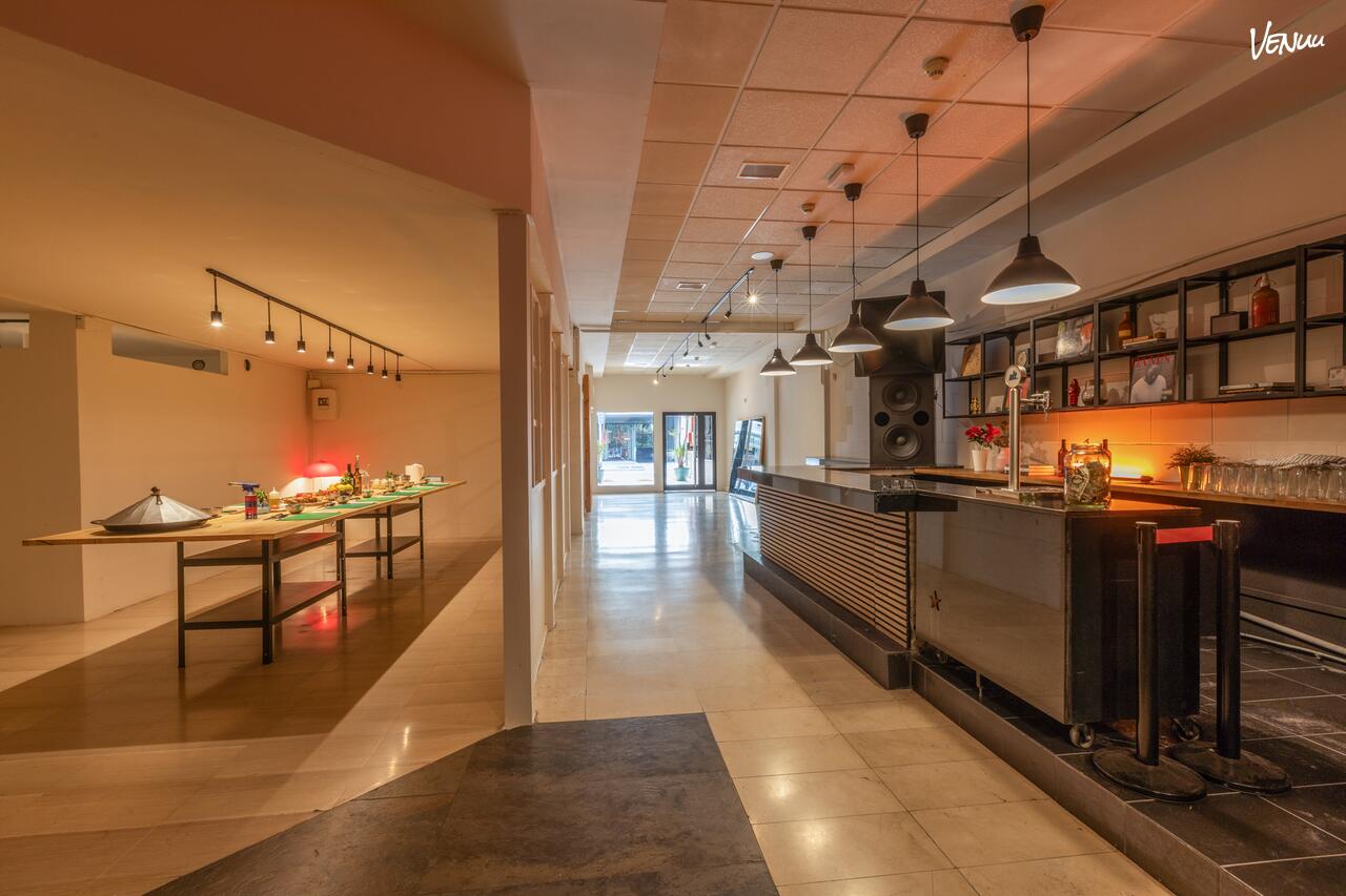 Roots Gastro Club